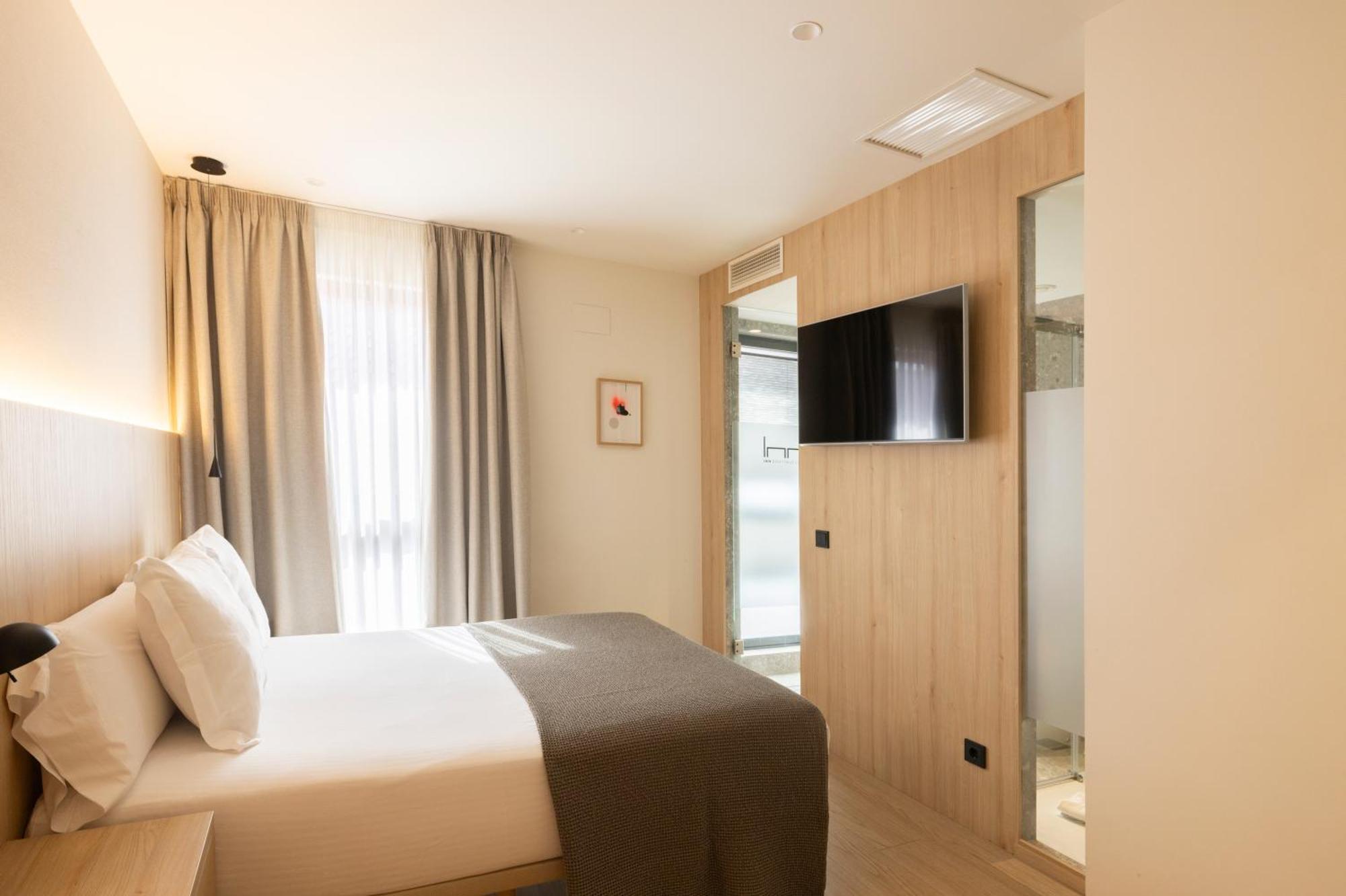 Inn Boutique Леон Екстер'єр фото
