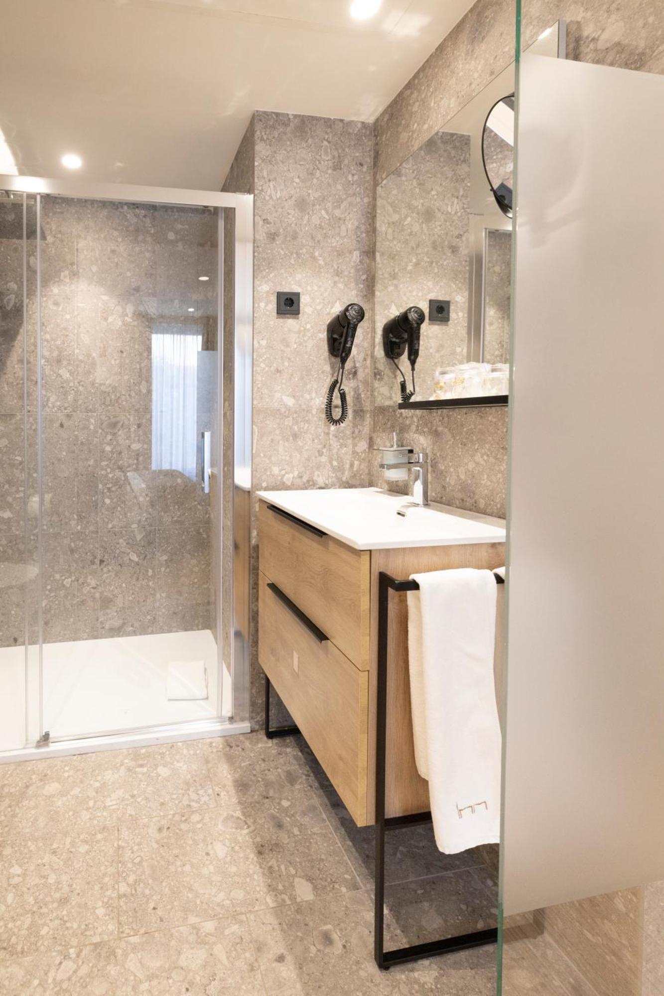 Inn Boutique Леон Екстер'єр фото